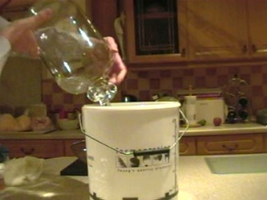 sterilise brewing bucket